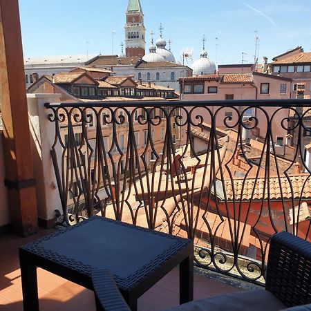Residenza Tiziana Venezia Leilighet Eksteriør bilde