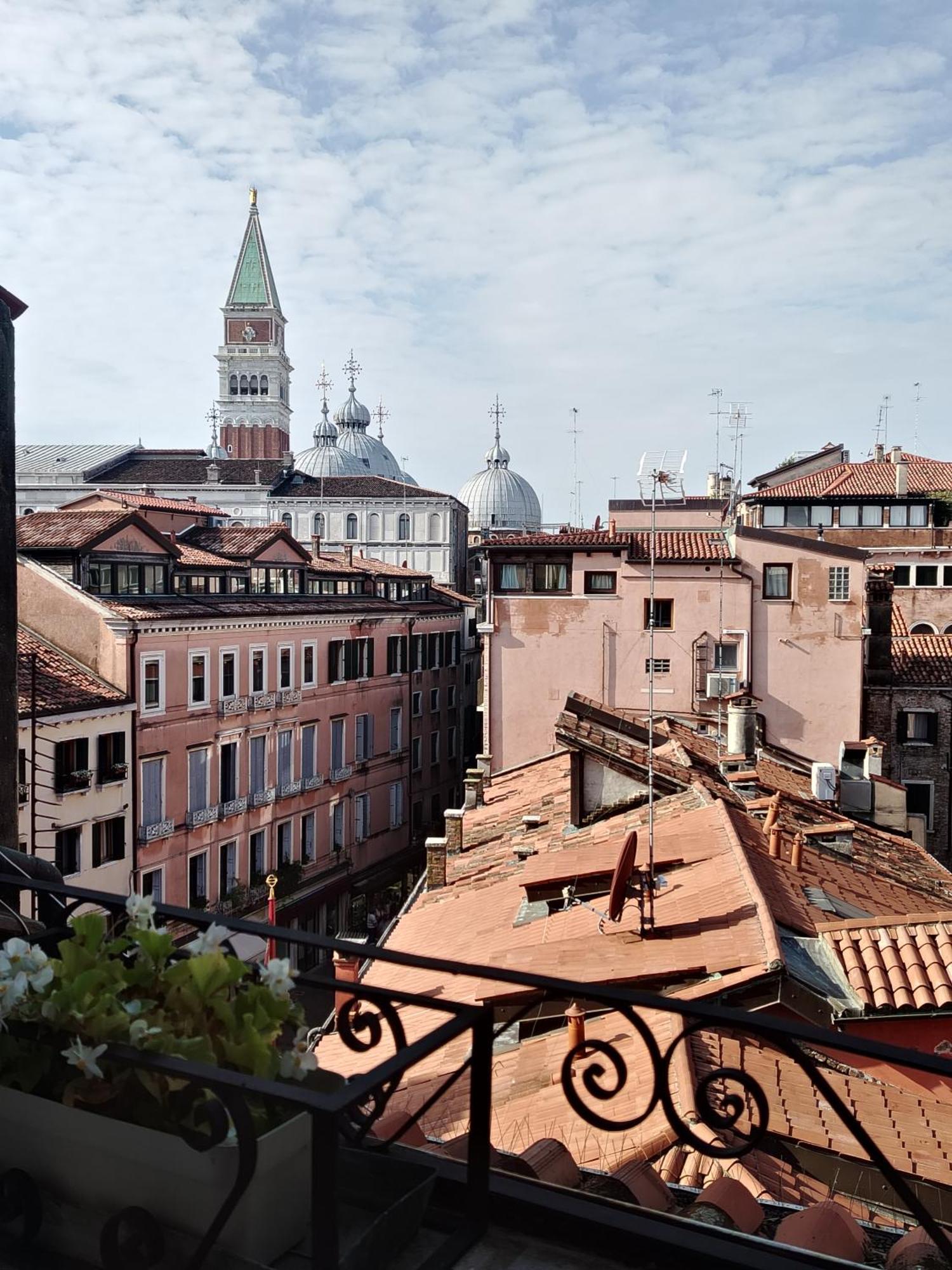 Residenza Tiziana Venezia Leilighet Eksteriør bilde